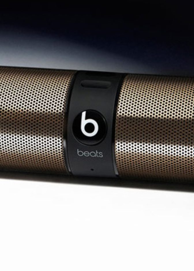 سماعات "Beats by Dr. Dre" بتوقيع "Alexander Wang"