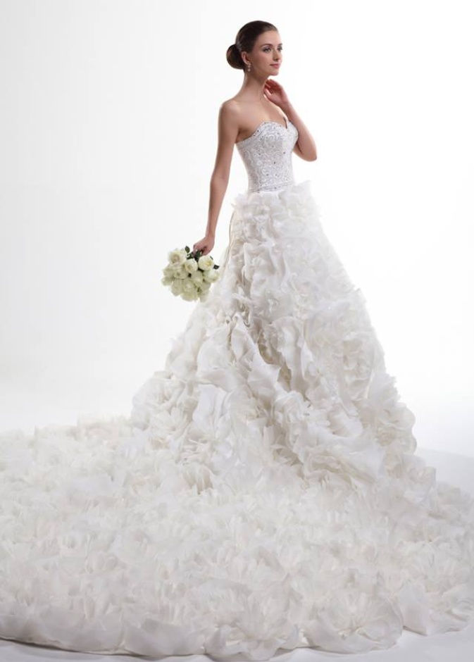 عالم العروس في معرض "The Bridal Fair" مجدداً