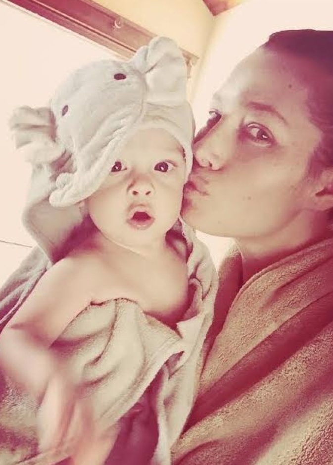 جاستن تمبرليك يعرض أحدث صورة لمولوده و جيسيكا بيل