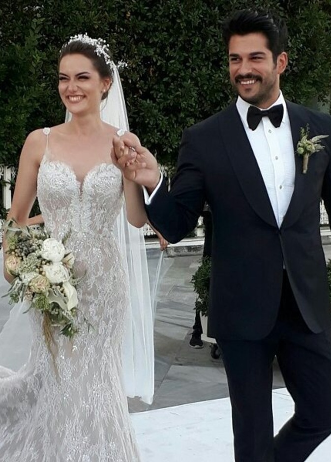 فهرية افجان وبوراك اوزجفيت