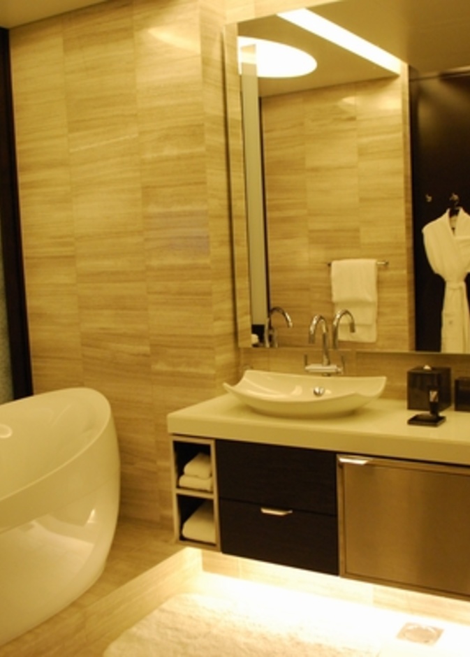 فندق روزوود أبو ظبي .. الرفاهية الدافئة في جزيرة الماريا