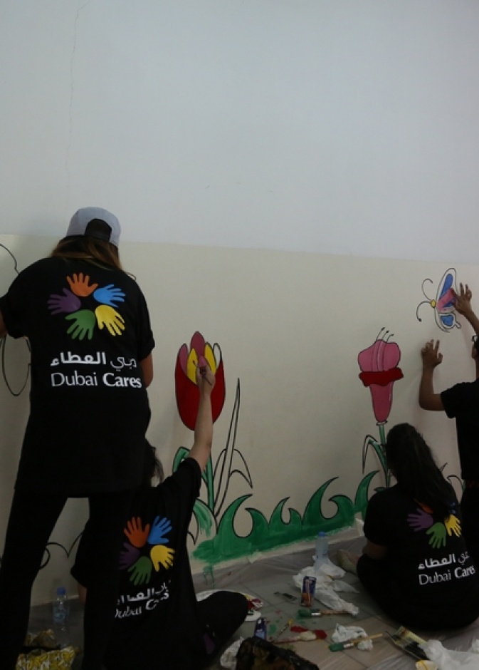 130 متطوعاً يشاركون في حملة التطوع في "الإمارات 2014"