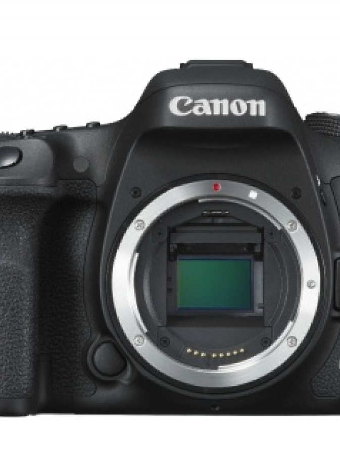 كاميرا EOS 7D Mark II الجديدة من كانون: سرعة وقوة في الأداء