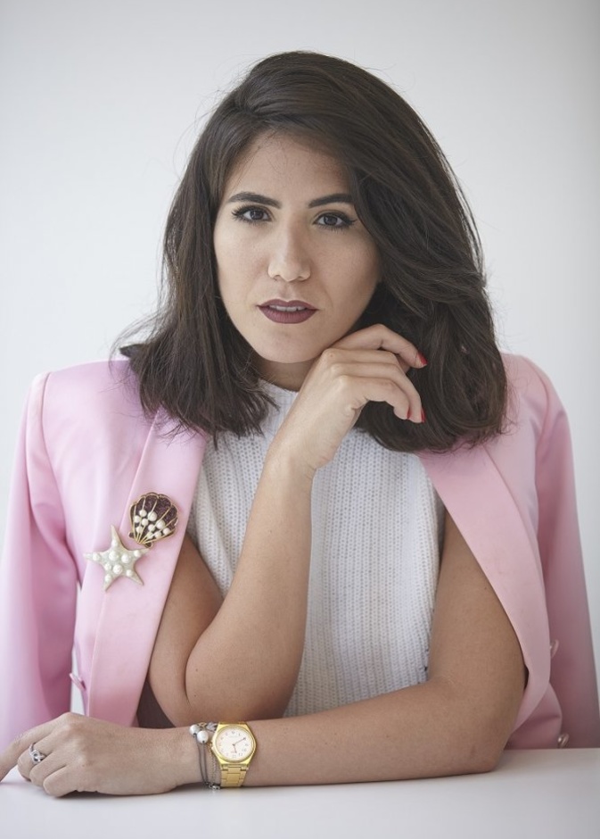 مصممة الاكسسوارات إلسا أوسطا