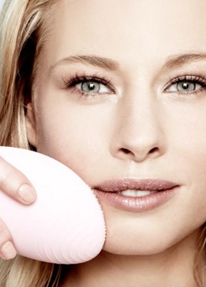 بشرتك أصفى مع FOREO LUNA 