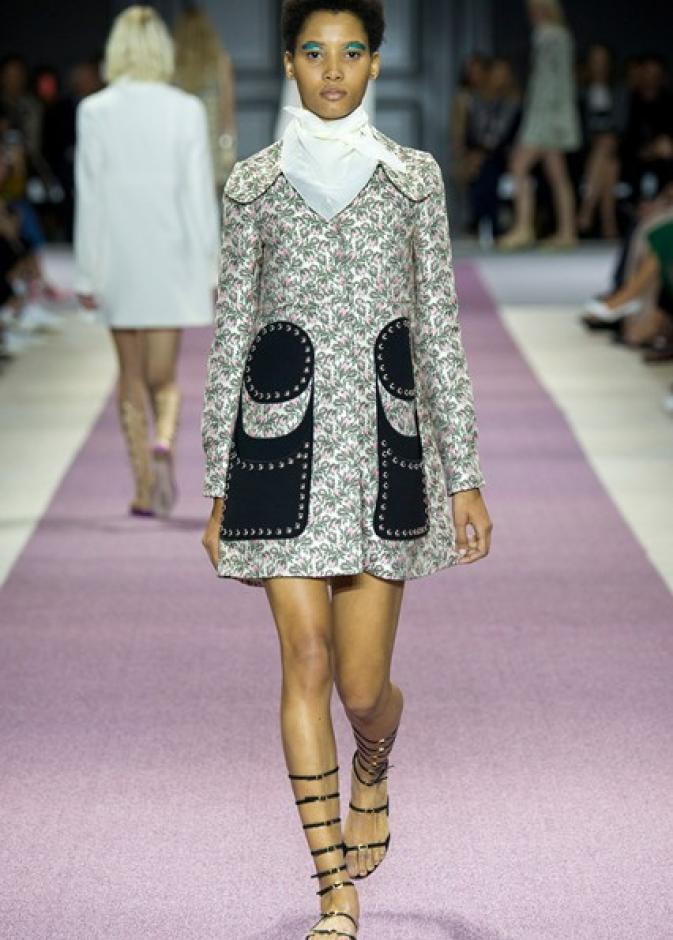 مجموعة GiambattistaValli لربيع و صيف 2016