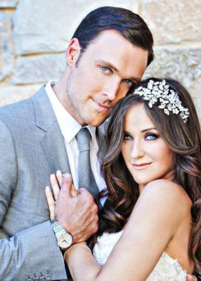 زواج الممثل أوين يومان ومصممة المجوهرات جيجي يالوز