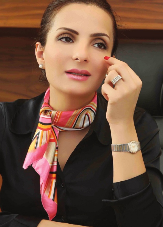 د . سيما طنوس مديرة مركز ديرمالاين للتجميل والعلاج بالليزر