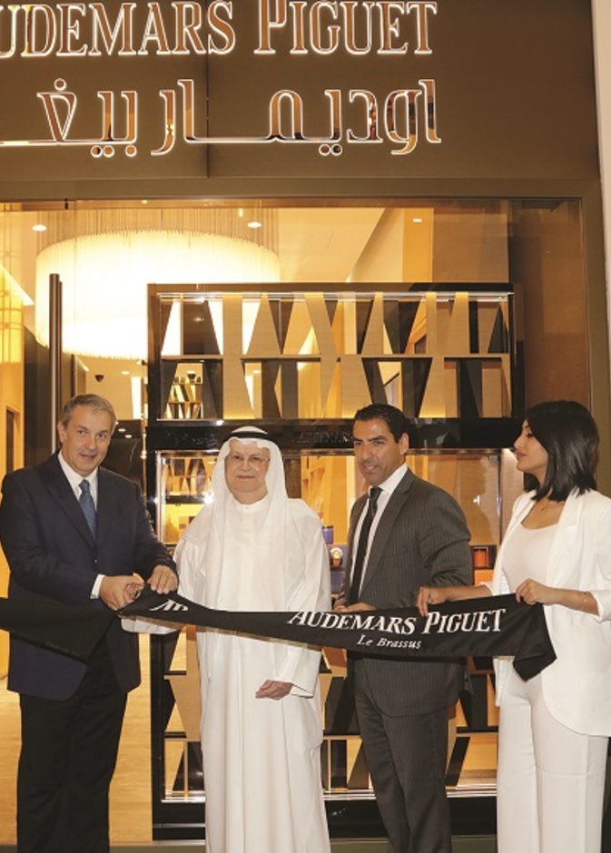 أوديمار بيغه تعيد افتتاح متجرها في مجمع الصالحية الراقي في مدينة الكويت 