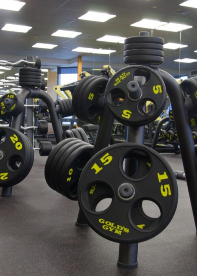 "جولدز جيم الإمارات" تفتتح فرعاً في "مركز الريف"