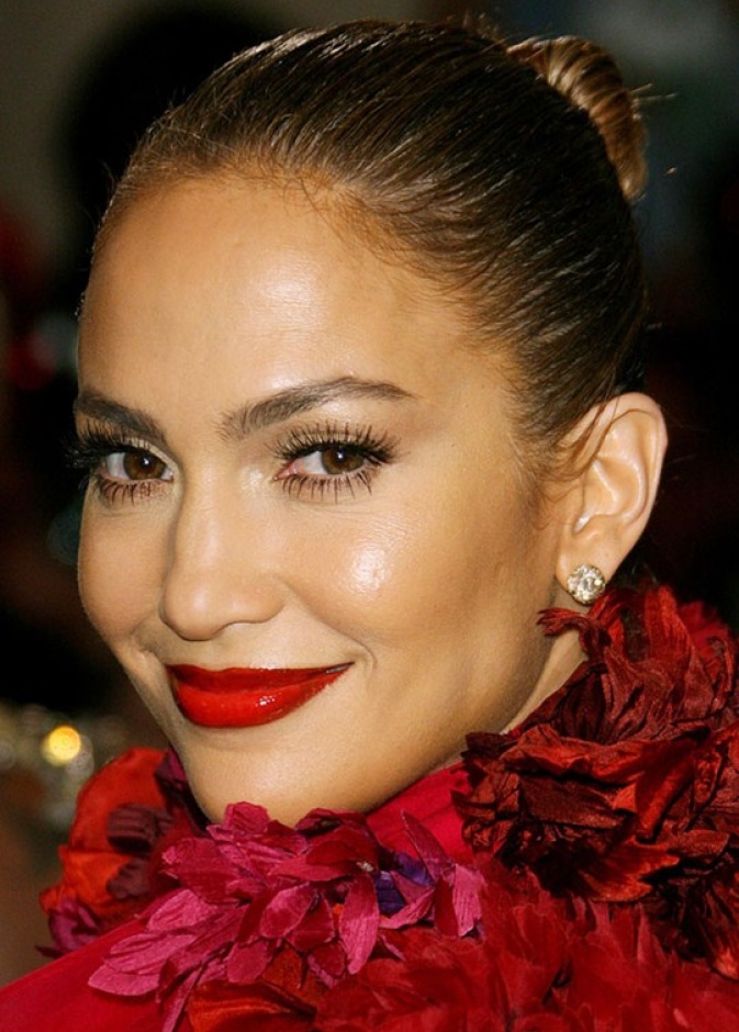 JLO جينيفر لوبيز  في 2011 Met Gala واطلالة جذابة
