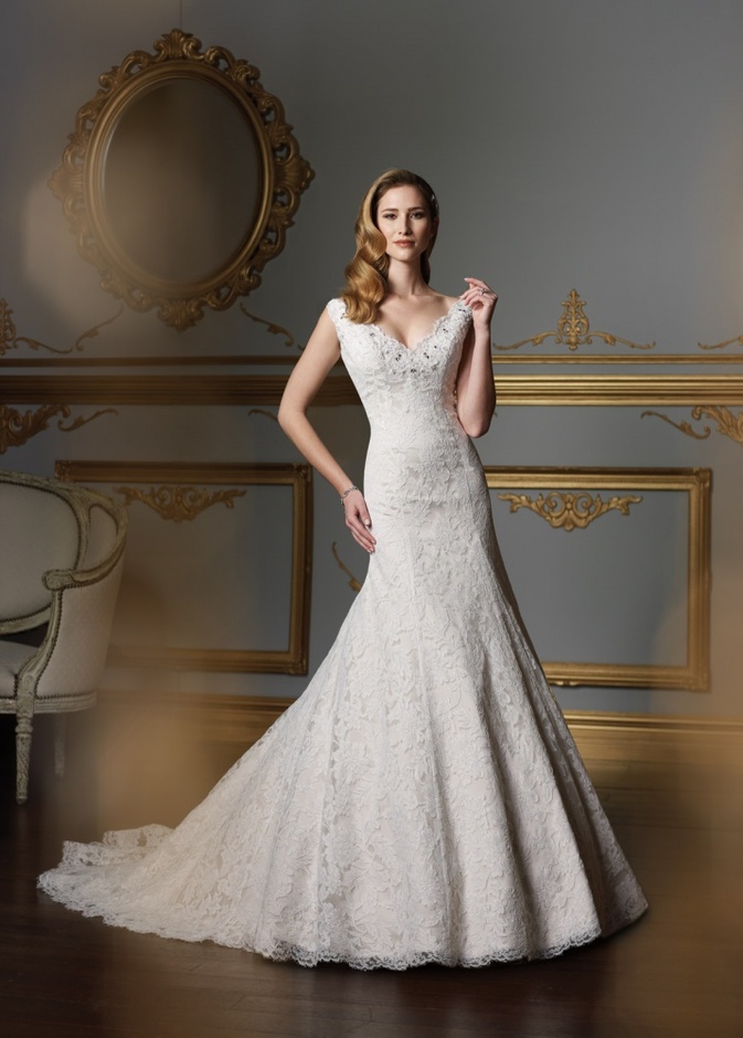 مجموعة فساتين زفاف James Clifford لربيع 2014... جاذبية راقية