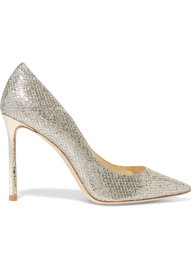 Jimmy Choo حذاء براق باللون الفضي من 