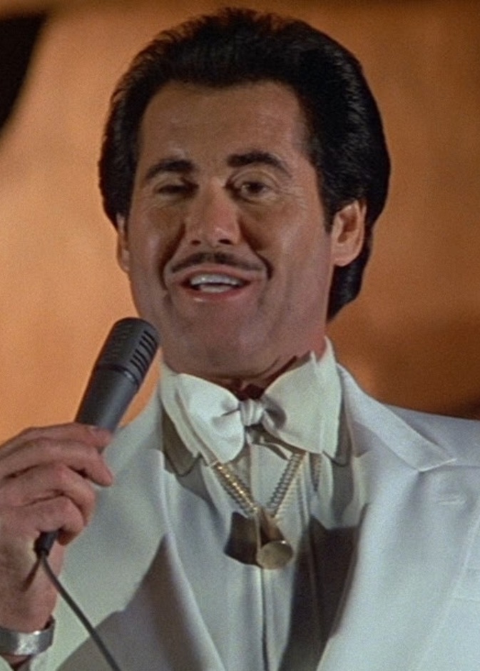 الممثل الشهير واين نيوتن