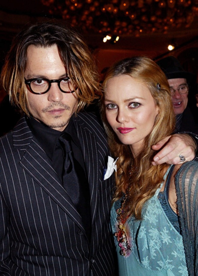 جوني ديب وفانيسا بارادى