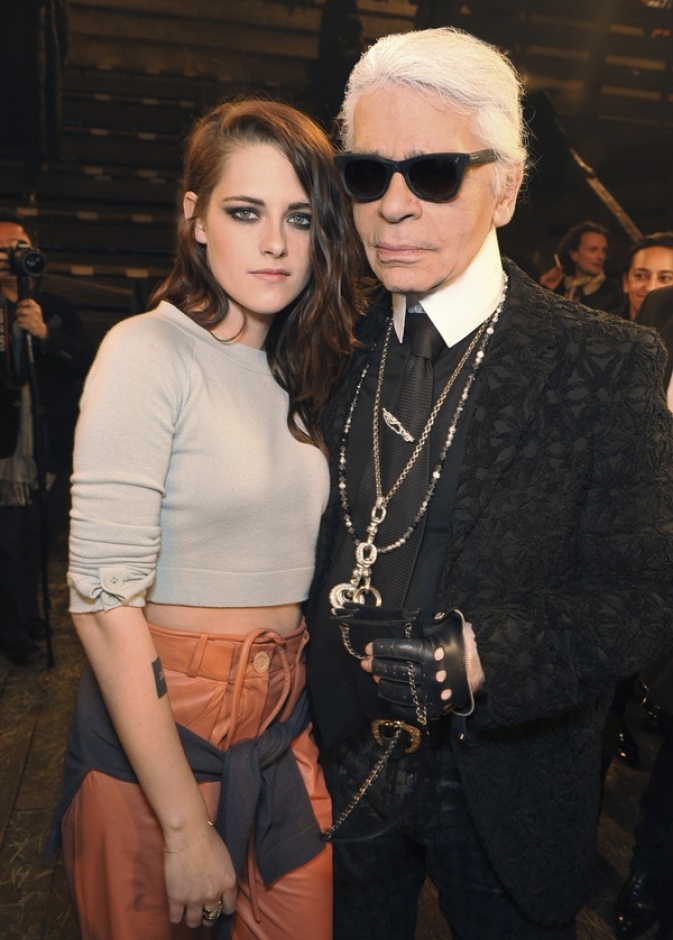 Kristen Stewart سفيرة مجموعة Métiers D’Art الجديدة لــChanel