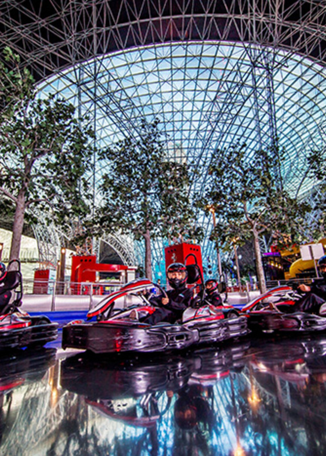 ترفيه بلا حدود في جزيرة ياس بأبوظبي