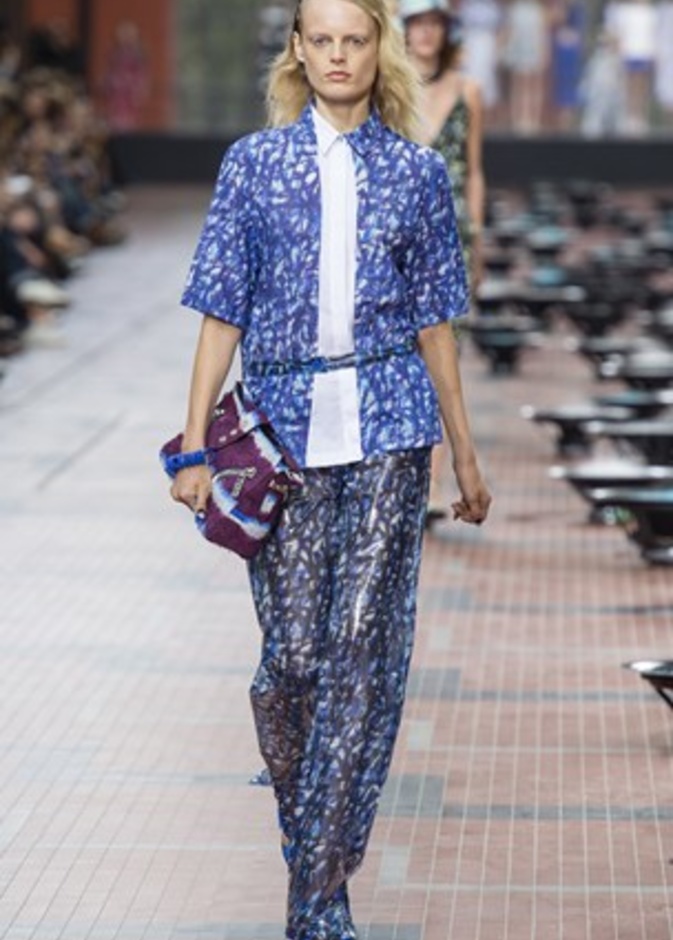 Kenzo 2014 .. كوني موجة هادرة 