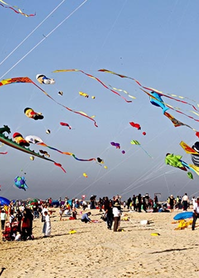 كايت بيتش.. ملاذكم الصيفي في دبي