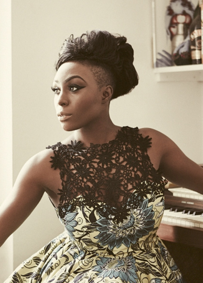 Laura Mvula ستأدي أغنياتها الرائعة في ليفل ملتقى الأحذية