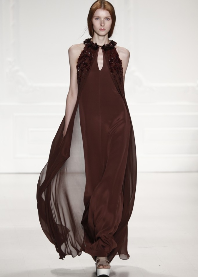 إطلالة شبابية من Noon By Noor