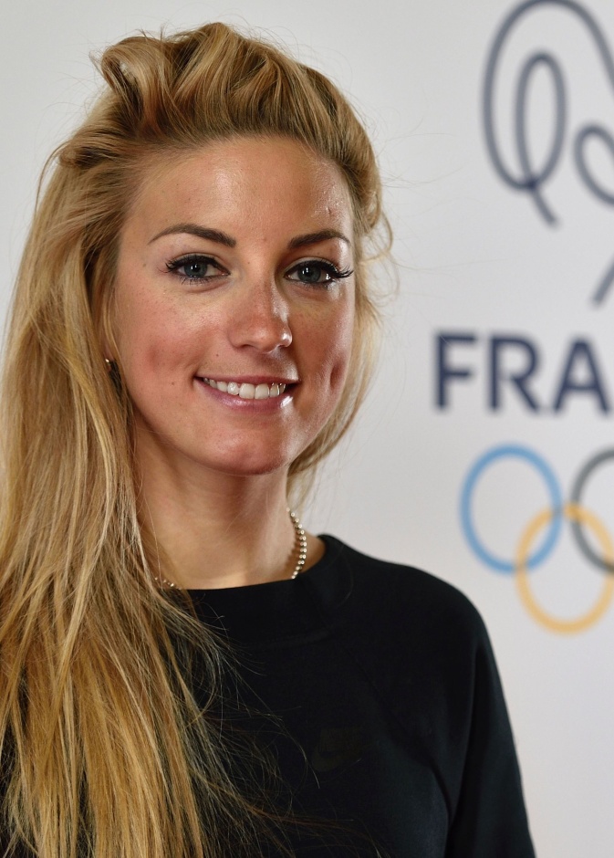 Pauline Ferrand-Prevot هي لاعبة في الفريق الفرنسي للدراجات