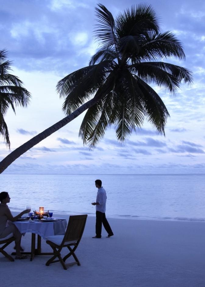 Romatic dinner on the beach