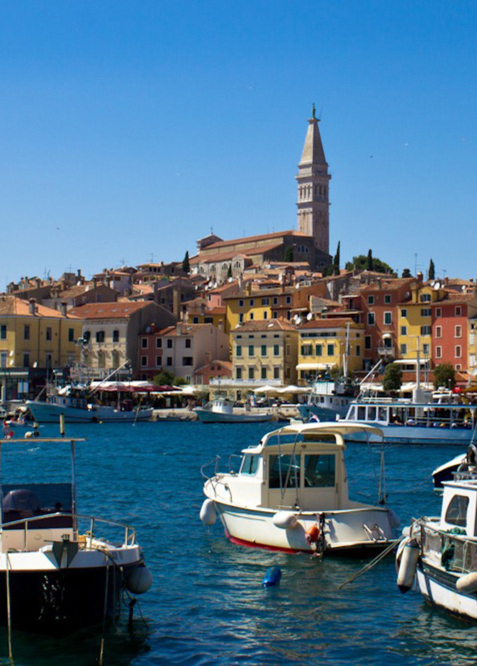  Rovinj مرفأ الصيد