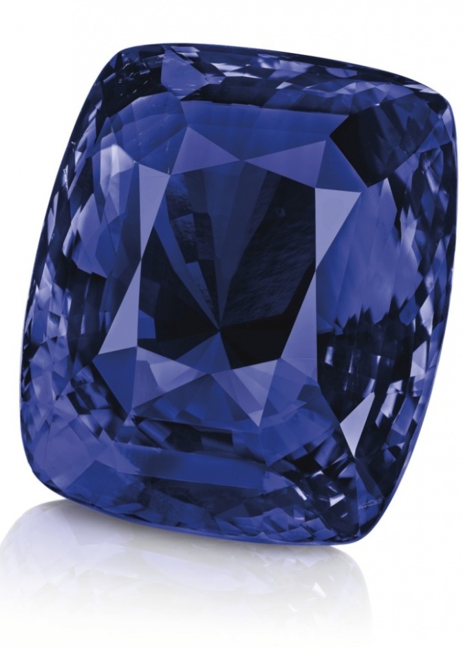 حسناء آسيا الزرقاء تحطم الأرقام القياسية