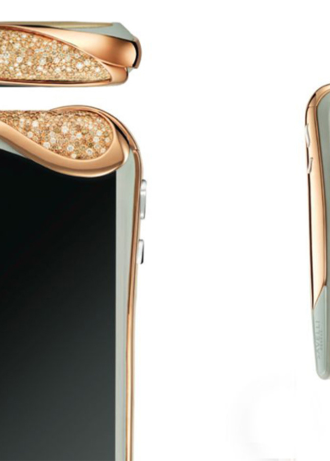 هواتف مرصعة بالزمرد من Savelli & Gemfields 