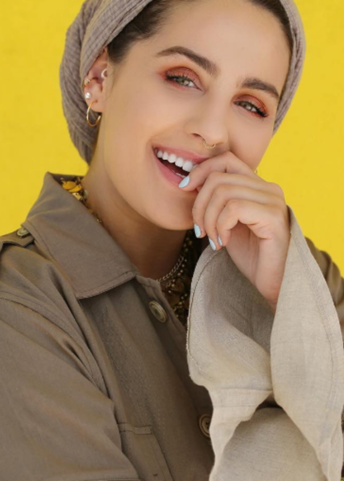 آسيا عاكف