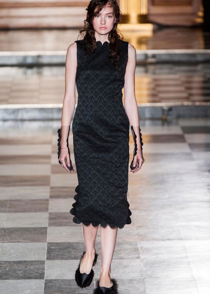 Simone Rocha .. فخامة تليق بالجميلات