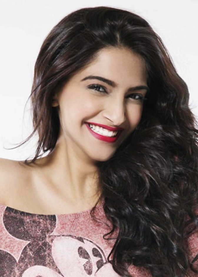 سونام كابور