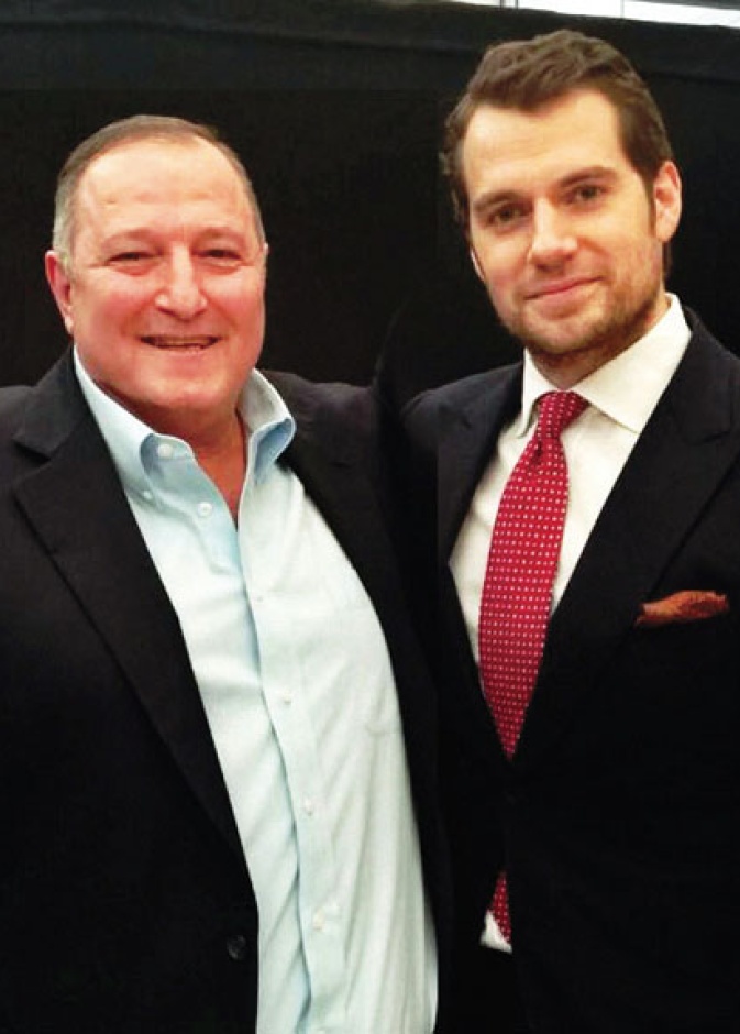 سوبرمان مع محاور المشاهير عدنان الكاتب