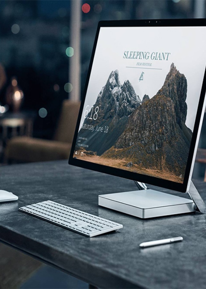 تعرفوا على عائلة مايكروسوفت سيرفيس Surface المذهلة !