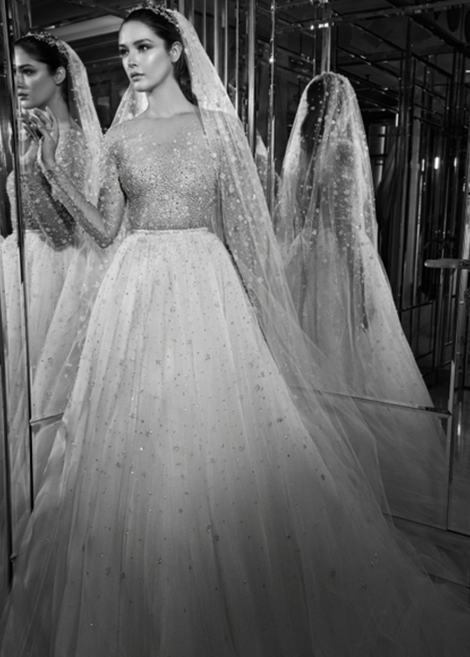 Zuhair Murad فستان زفاف من قماش الشيفون من