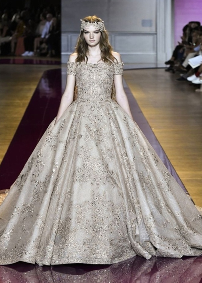 Zuhair Murad فستان زفاف من 