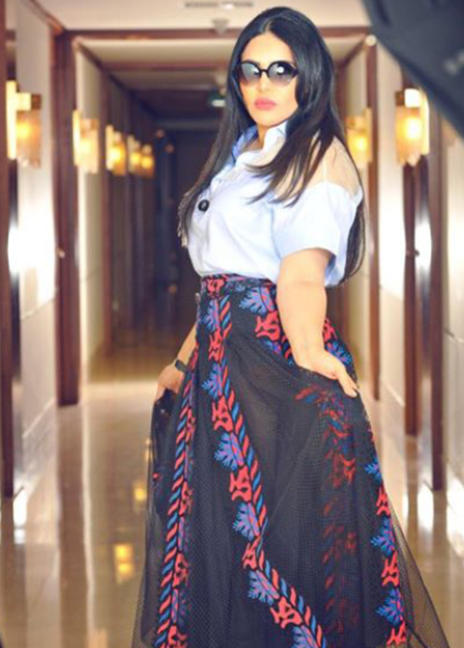 اطلالة فوضوية من جميع الأنحاء وخاصة تسرية الشعر التي لم تناسب أحلام أبداً