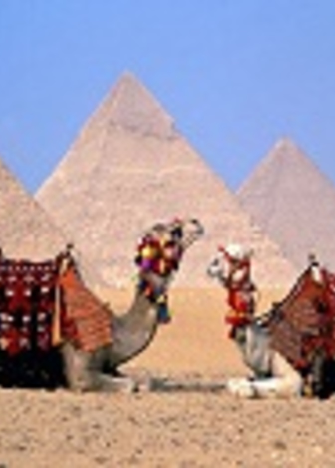 أهرامات الجيزة.. شاهد على روعة الحضارة الفرعونية