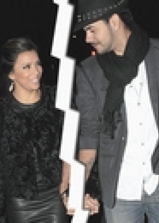 انفصال إيفا لونغوريا وإدوارد كروز