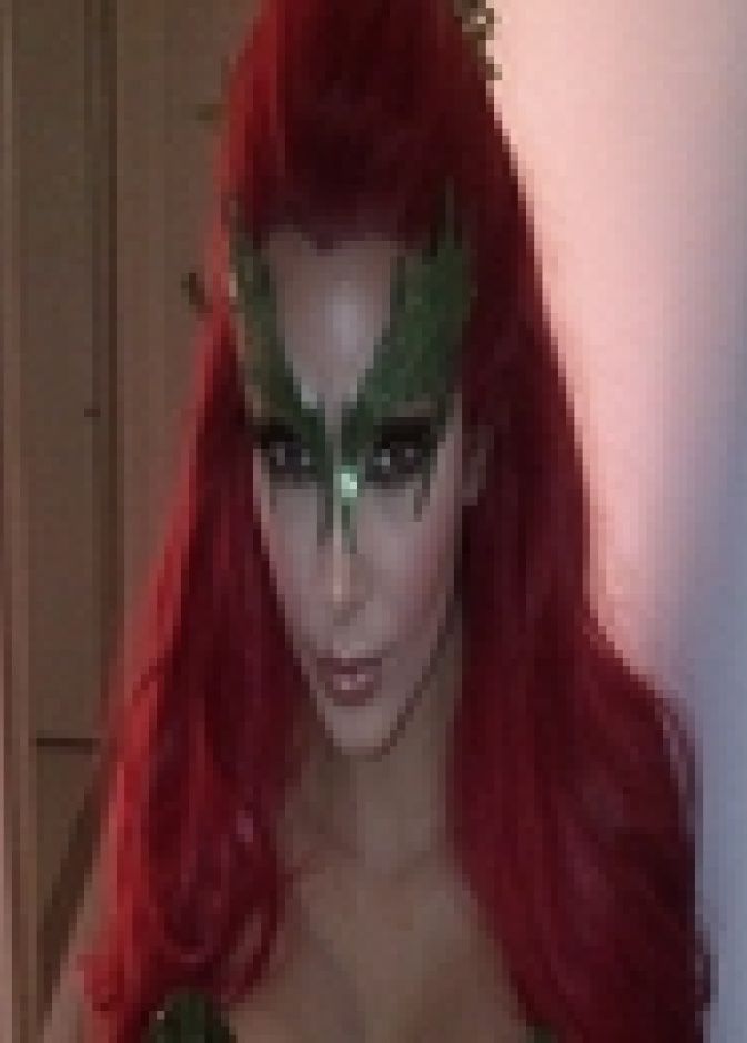 بشعر ناري... كيم كارداشيان تخطف الأضواء في حفل  Lavo 