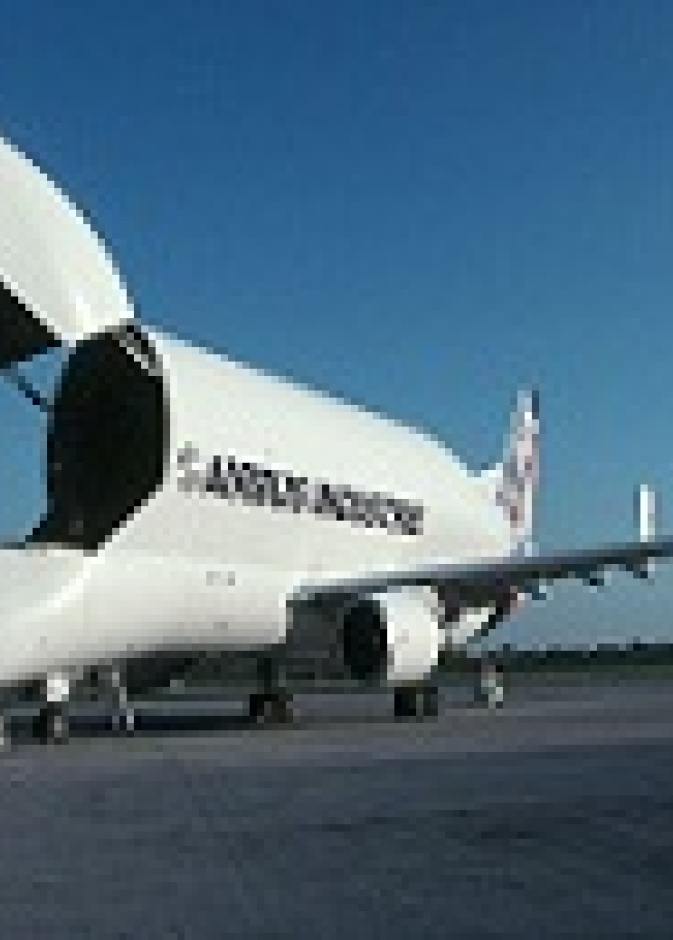  إيرباص  تنطلق متعثرة في افتتاح  باريس للطيران 