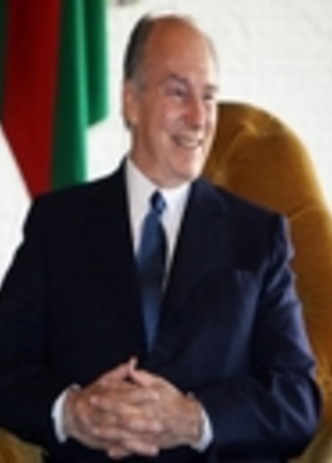 الأغا خان يدفع 84 مليون دولار لطلاق زوجته