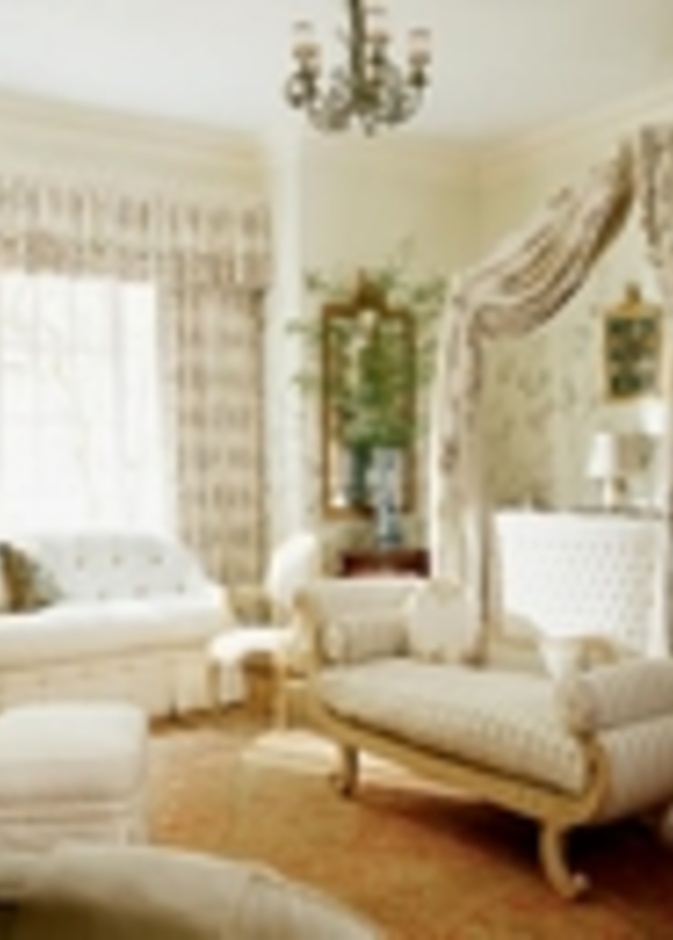 غرفة النوم بحاجة للمستك الأنثوية