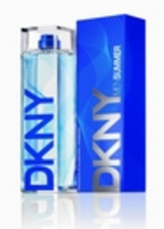 DKNY تطلق عطر رجالي جديد لصيف 2012 