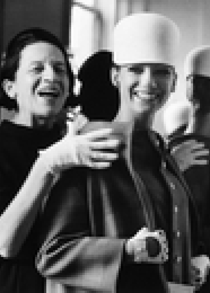 تحتفل تودز بالعرض المسبق لفيلم “DIANA VREELAND: THE EYE HAS TO TRAVEL”