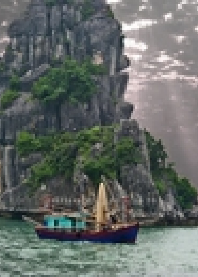 هالونج.. الخليج الأكثر جذبا للسياحة في العالم