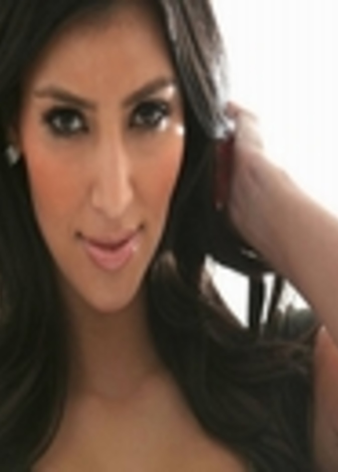 كيم كاردشيان قريبا في دبي