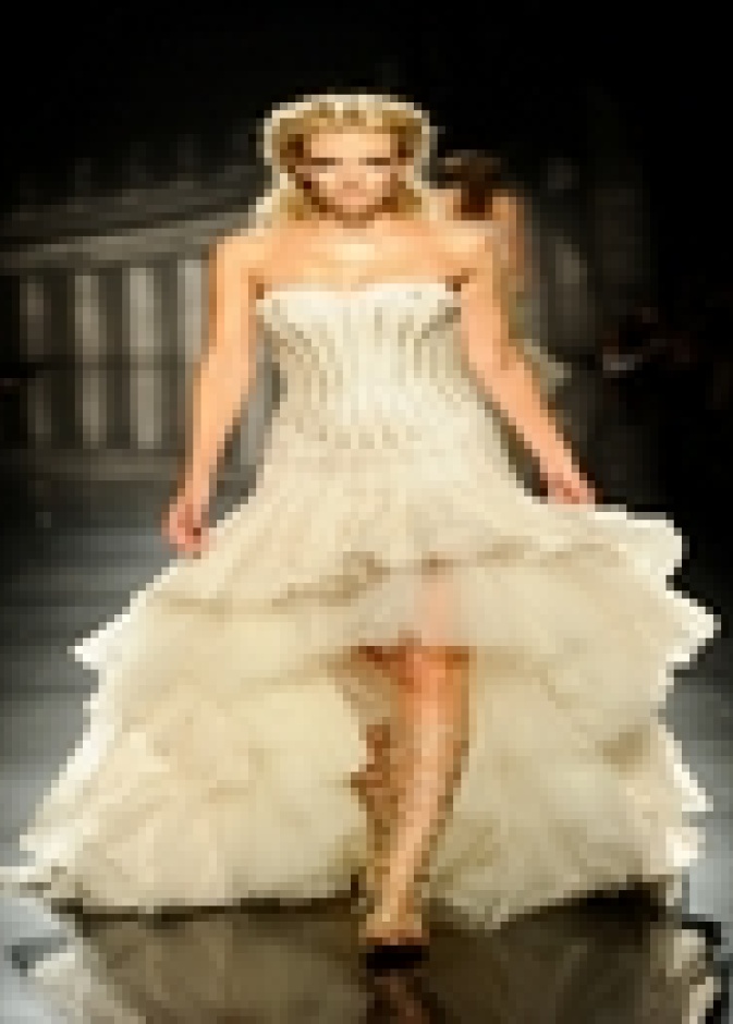 فساتين زفاف رامي العلي تحمل عبق روما