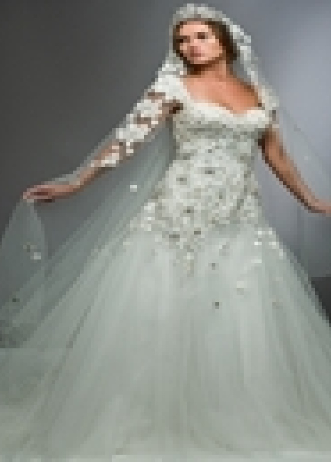 سحر الألوان وروعة التصميم في فساتين زفاف ساهر ضيا 